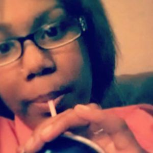 Meet your Posher, Angelique